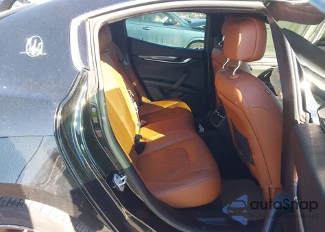 2018 Maserati Ghibli z USA, uszkodzony, nr VIN ZAM57XSA8J1293170